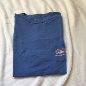 Vineyard vines medium T-shirt